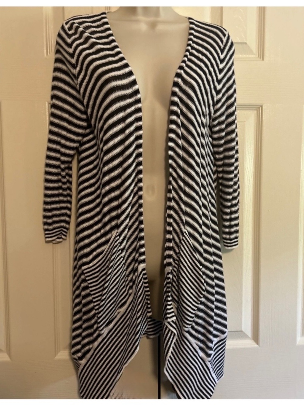 The Limited Open Front Shawl Cardigan Sweater Black White Stripes Womens Size XL